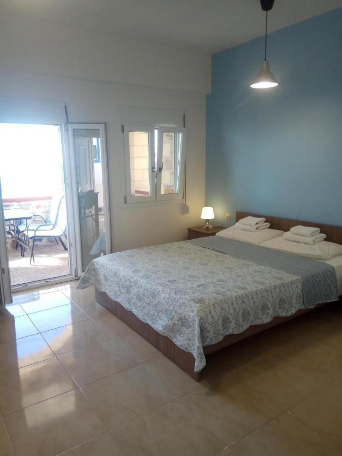 Zea Waves Apartments Kasztrí Kültér fotó