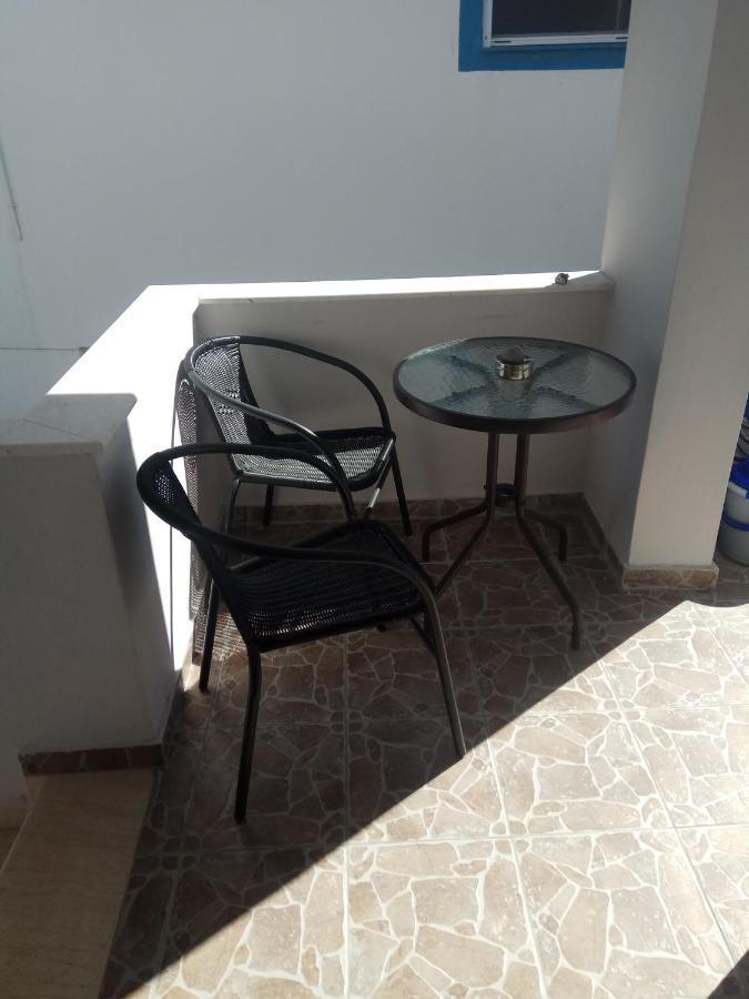 Zea Waves Apartments Kasztrí Kültér fotó